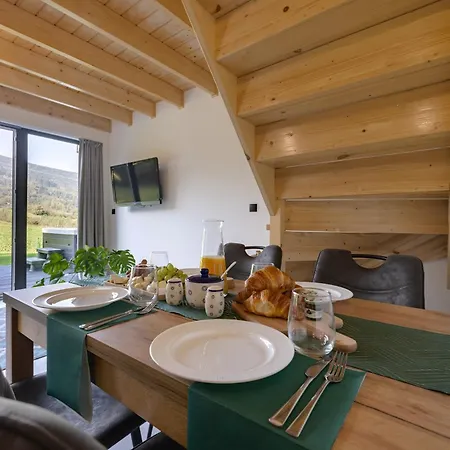 Piotrowiczowka Osada W Szczyrzycu Ferienhaus Szczyrzyc