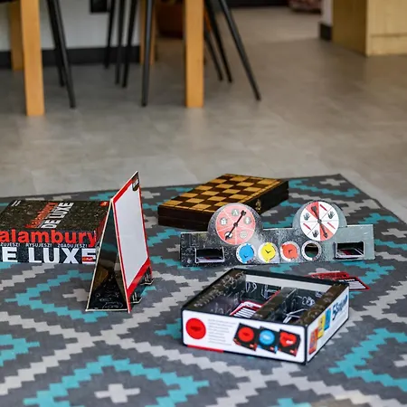 Piotrowiczowka Osada W Szczyrzycu 펜션