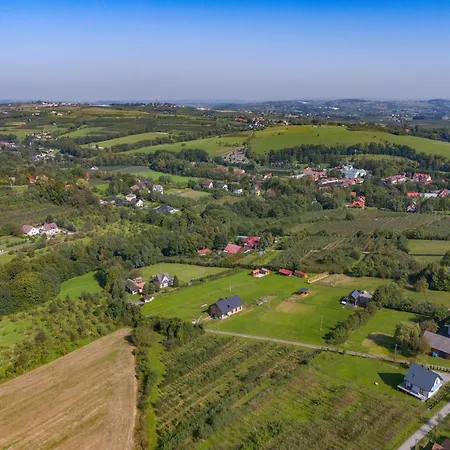 Piotrowiczowka Osada W Szczyrzycu Ferienhaus