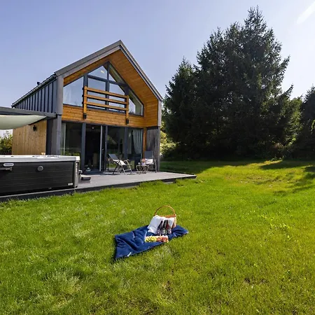 펜션 Piotrowiczowka Osada W Szczyrzycu *